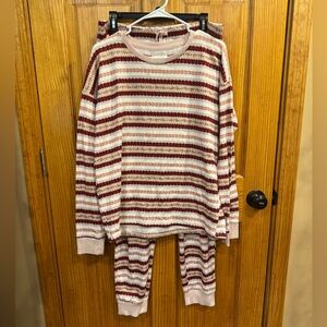 Lauren Conrad 2 Piece Pajama Set Jammies Soft Sleepwear Floral, Large